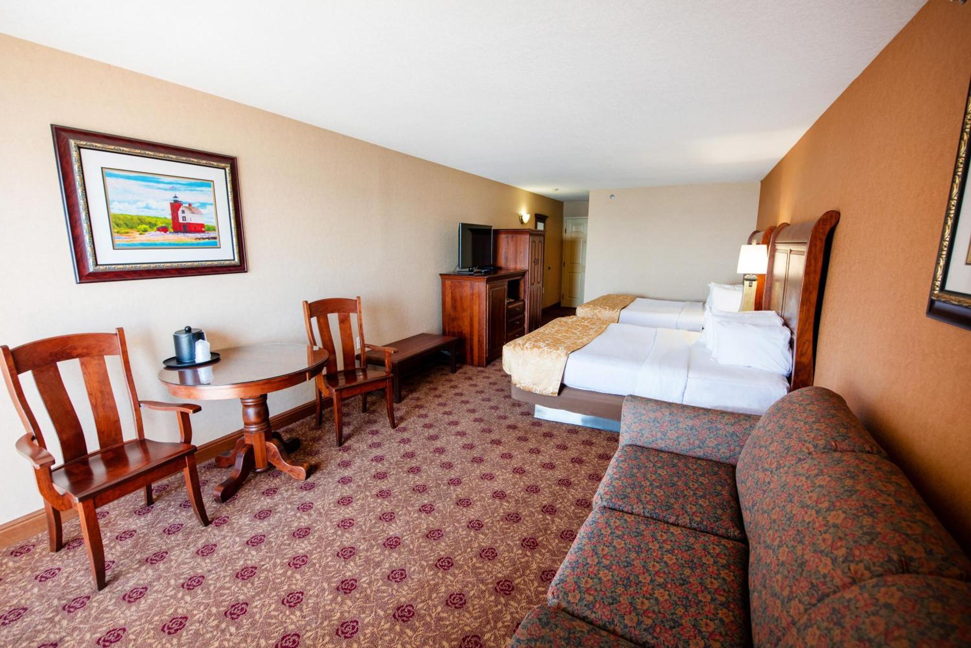 Hamilton Inn Select Beachfront Макіно-Сіті Екстер'єр фото
