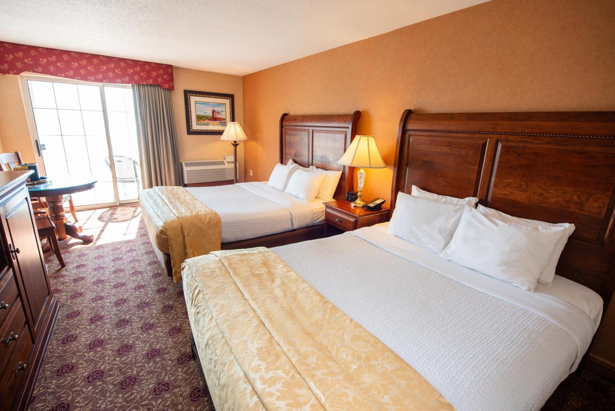 Hamilton Inn Select Beachfront Макіно-Сіті Екстер'єр фото