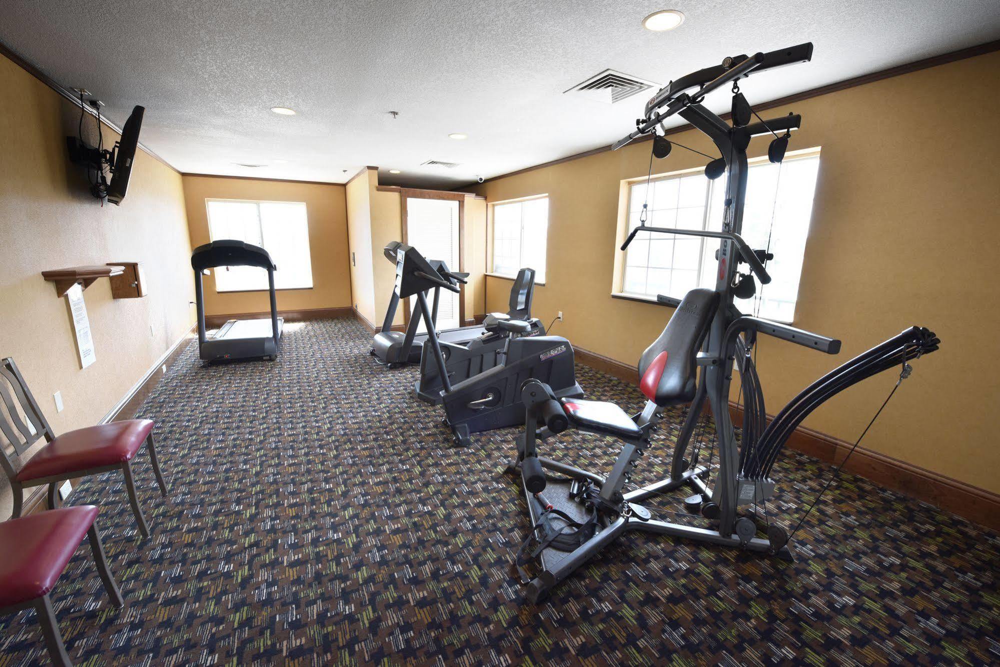 Hamilton Inn Select Beachfront Макіно-Сіті Екстер'єр фото